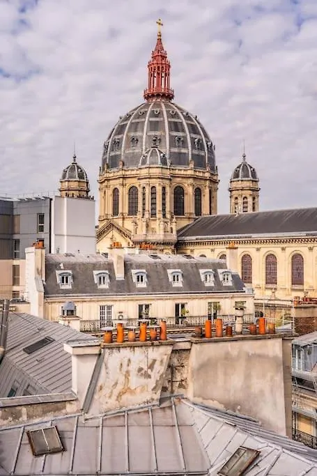 Haussman Palace Apartment *