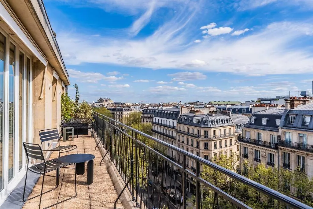 Haussman Palace * Paris