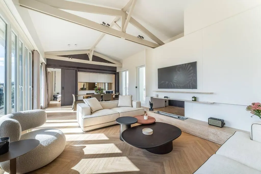 Apartment Haussman Palace *