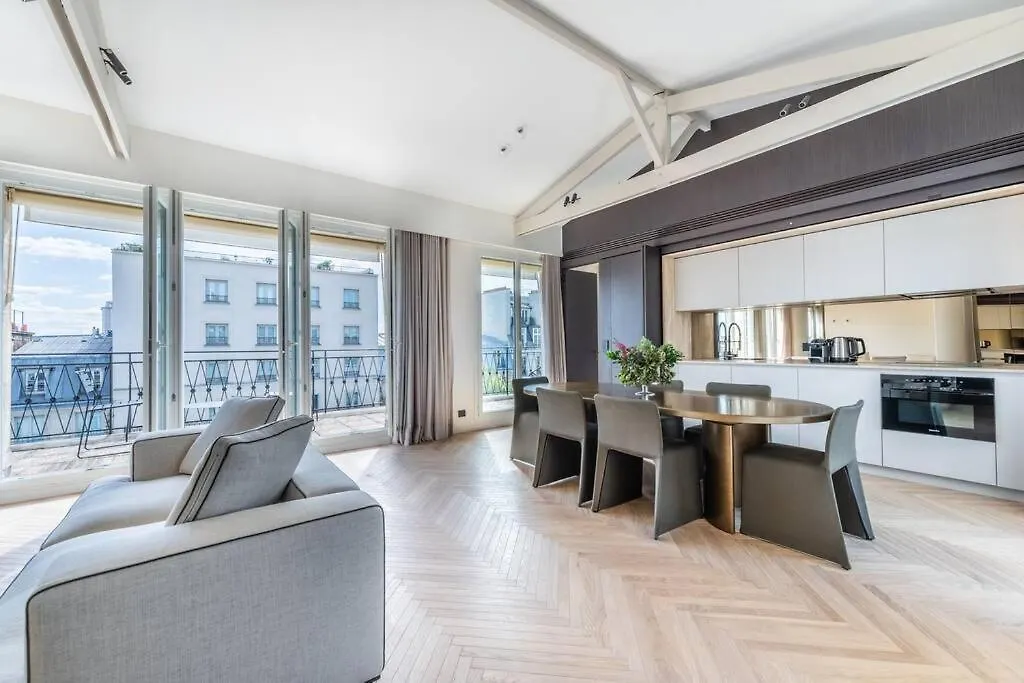 Haussman Palace Apartment